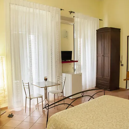 Confalone 2* Nápoly