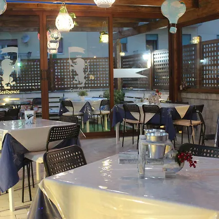 Hotel apartamentowy Confalone