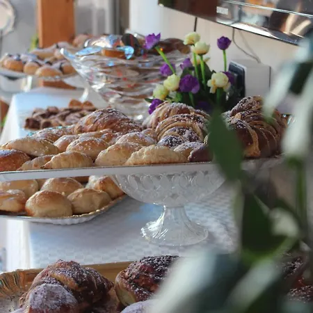 Confalone Szálloda 2*