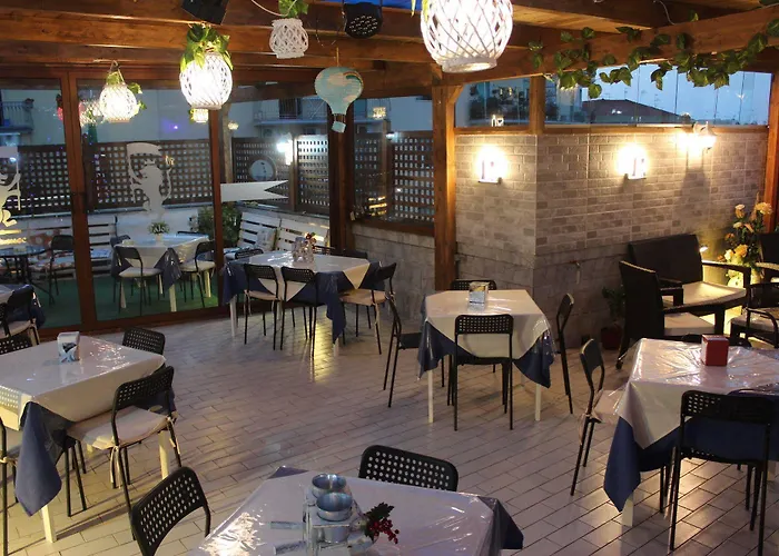 Confalone فندق 2*