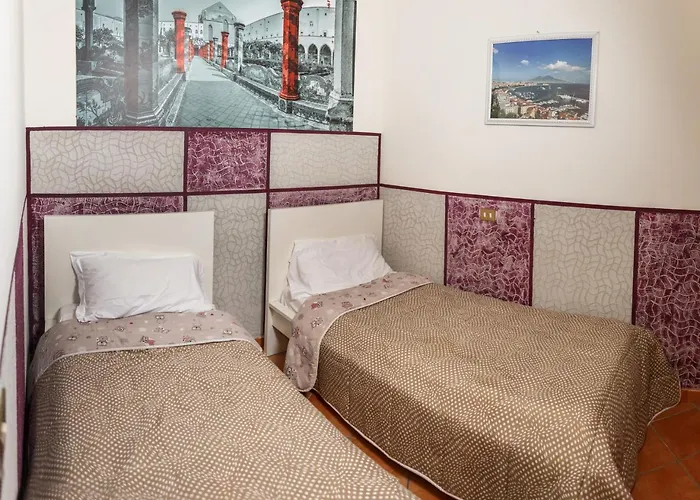 Confalone نابولي