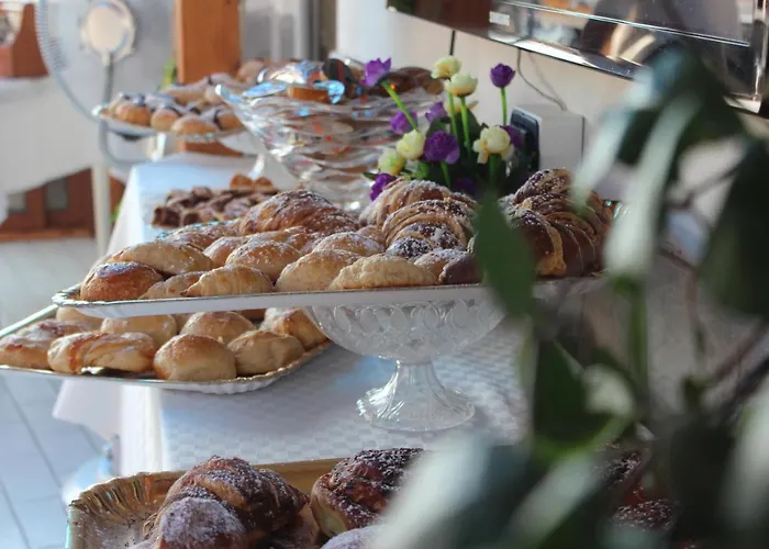 Confalone فندق 2*