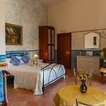 Confalone Hotel Nápoles