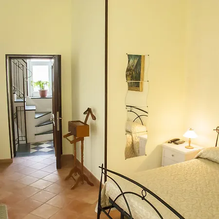 Otel Confalone 2*