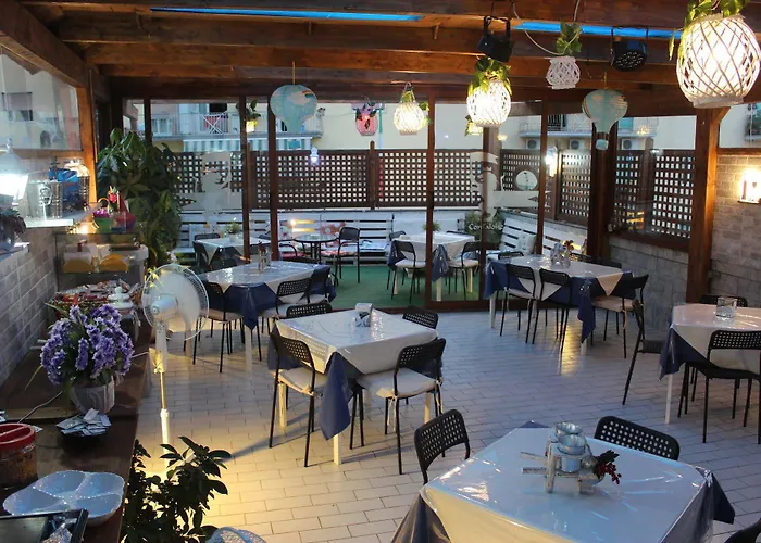 Confalone Hotel Nápoles