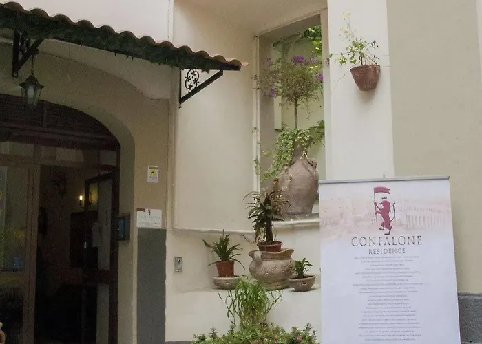 Hotel Confalone 2*