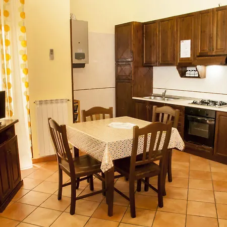 Confalone Aparthotel 2*